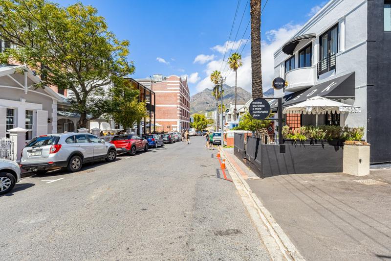 1 Bedroom Property for Sale in Gardens Western Cape